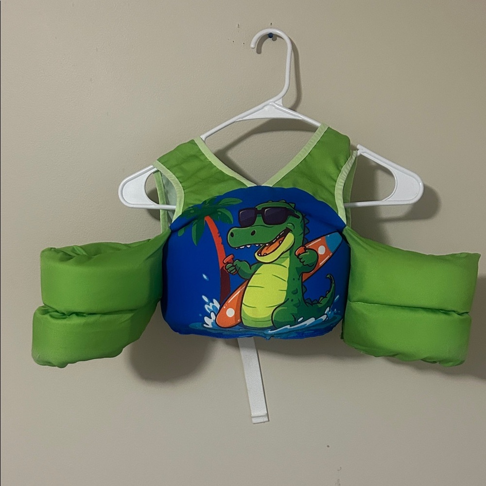 REALIKE Dino surf children's life jacket for 28-70 lbs w/ kid proof fastening